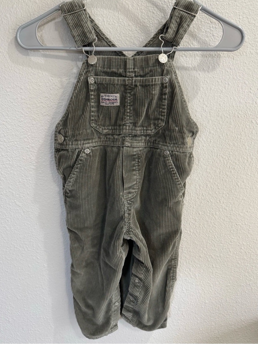 Vintage AUTHENTIC OSHKOSH  B'gosh Kids Overalls, Green Corduroy 3T